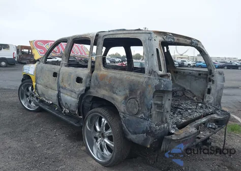 2000 Chevrolet Tahoe All New Ls из США, поврежденный, VIN 1GNEC13T4YJ139182